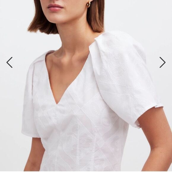 Madewell Darted V-Neck Top in Floral - Picture 1 of 7